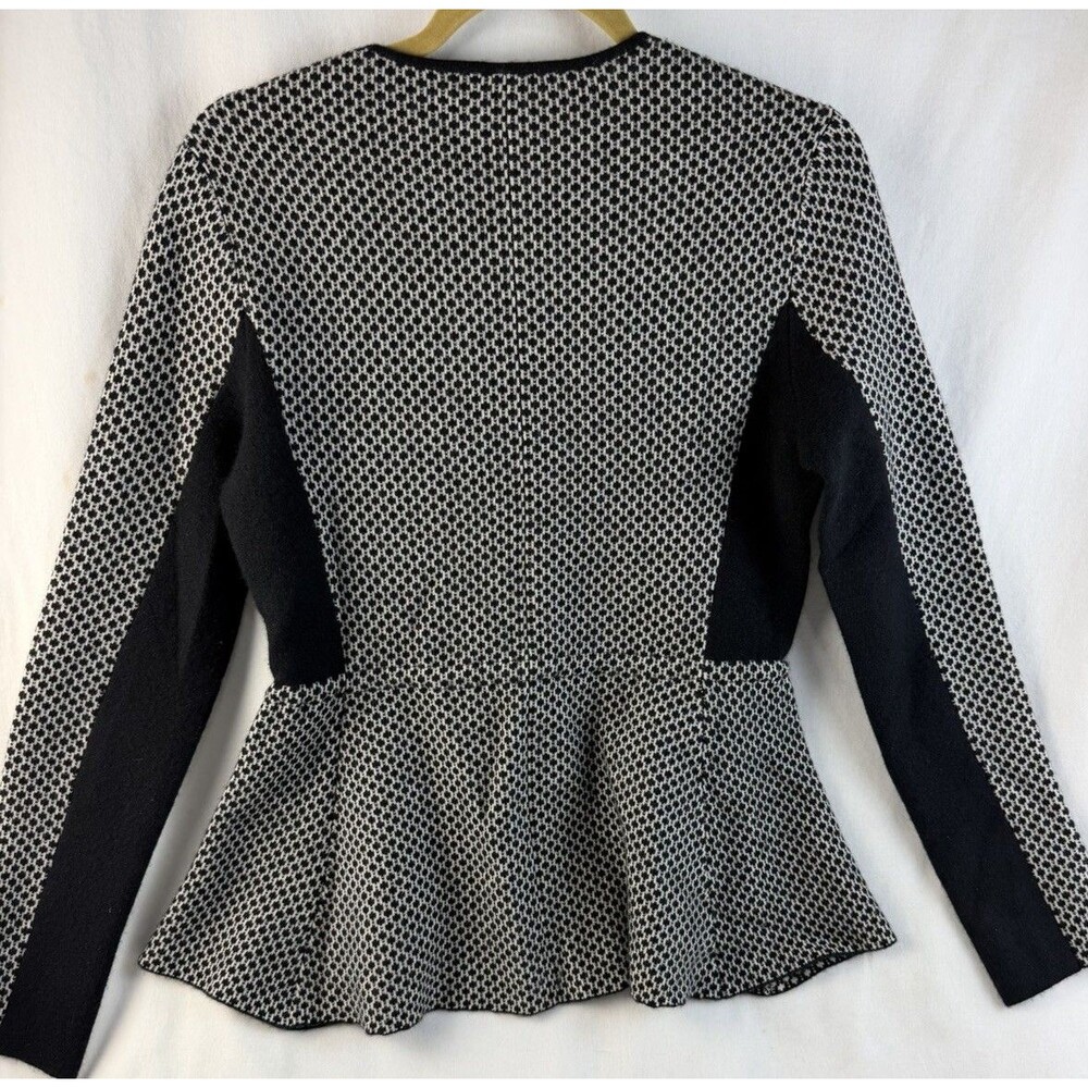 Neiman Marcus Cashmere Collection Textured Geometric Pattern Cardigan - Picture 5 of 9